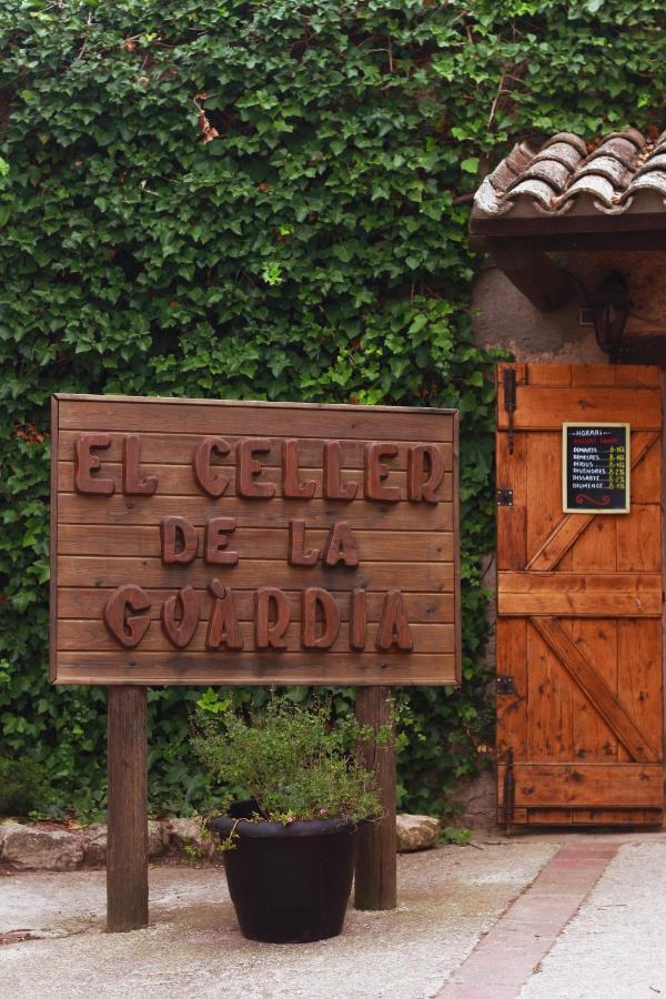El Celler De La Guardia Hotel Монсерат Екстериор снимка